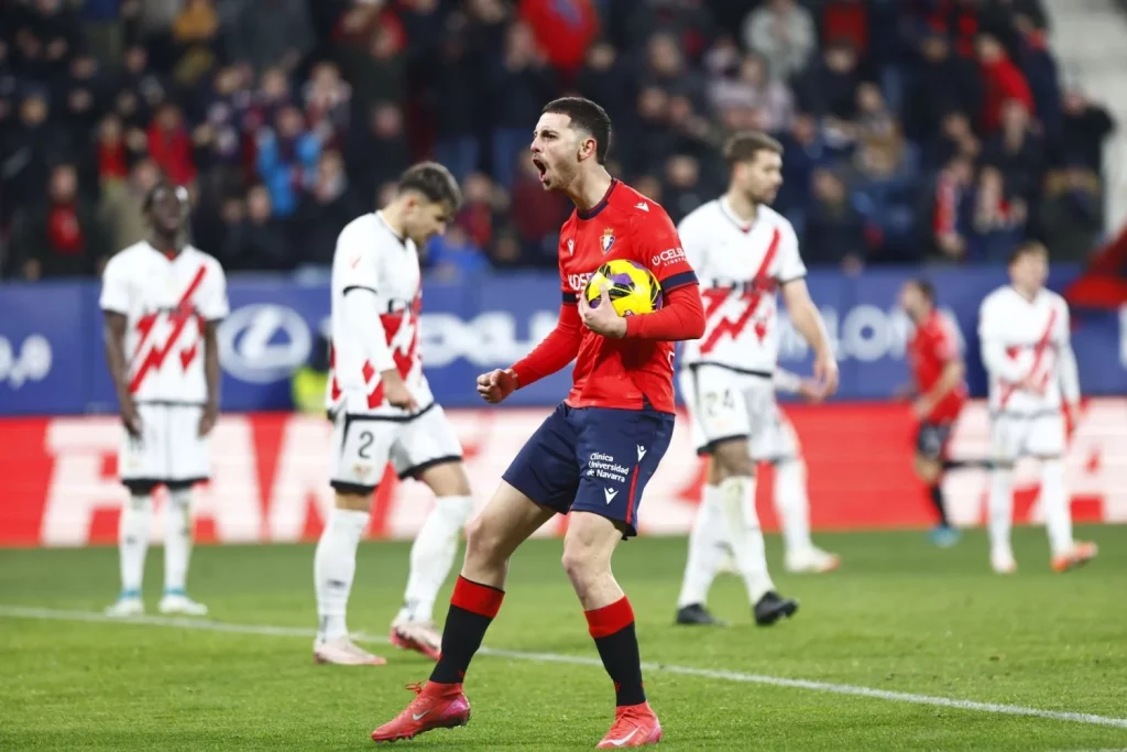 Pellegrini da el ok al fichaje: el delantero que puede llegar al Betis 1 Pellegrini