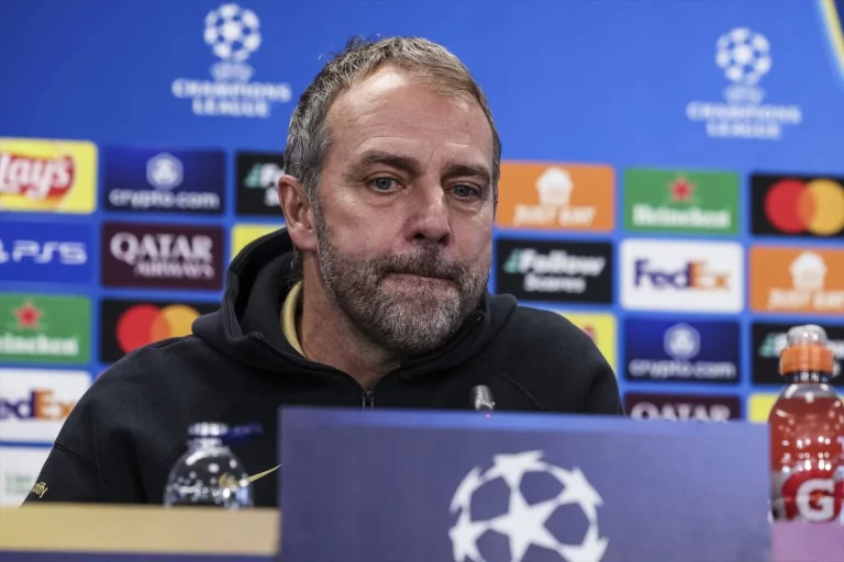 Hansi Flick se sienta una hora con Laporta y enfocan el objetivo del FC Barcelona
