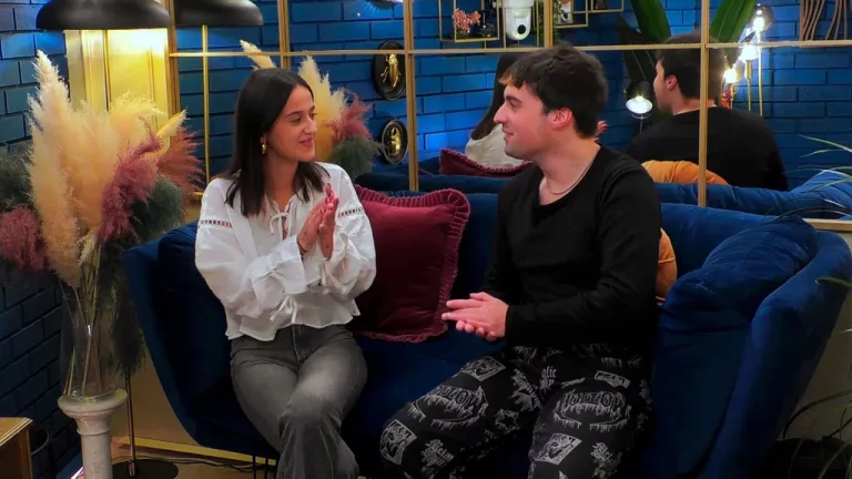 Insólito lo que ha ocurrido en 'First Dates' con la doble de Victoria Federica 