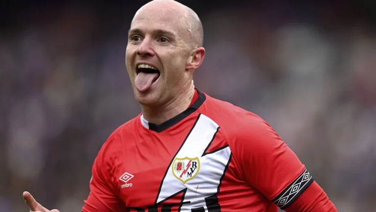 Isi Palazón venta obligada en el Rayo Vallecano