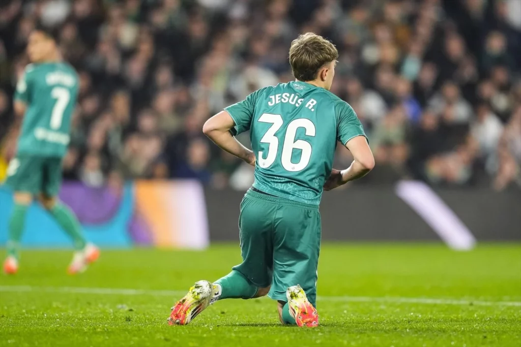 Pellegrini impone al Betis una operación de urgencia: mucho dinero 108 Jesús Rodríguez, el diamante en bruto que deslumbra en LaLiga