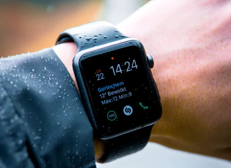 El Apple Watch ya no se lleva en la muñeca: ojo a la nueva moda