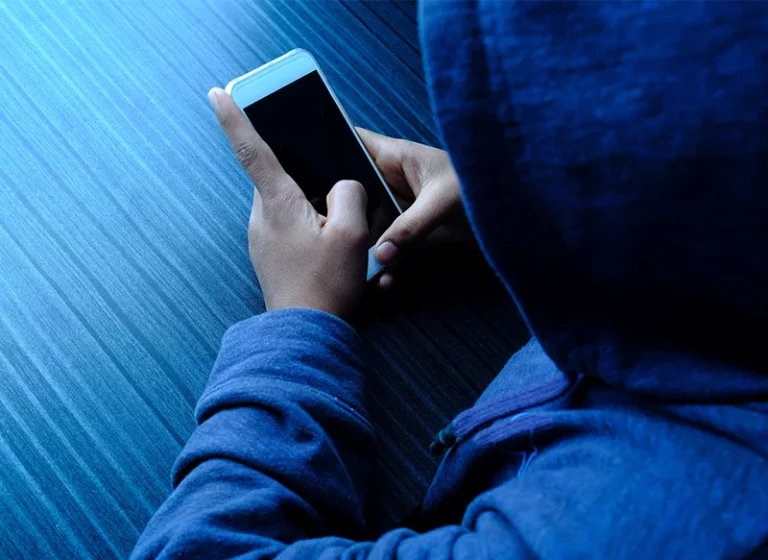 Elimina de inmediato estas 6 apps móviles o podrían vaciar tu cuenta bancaria