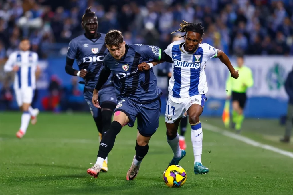 Manuel Pellegrini soluciona de raíz un recurrente problema del Betis 88 La adaptación de Ratiu al Betis