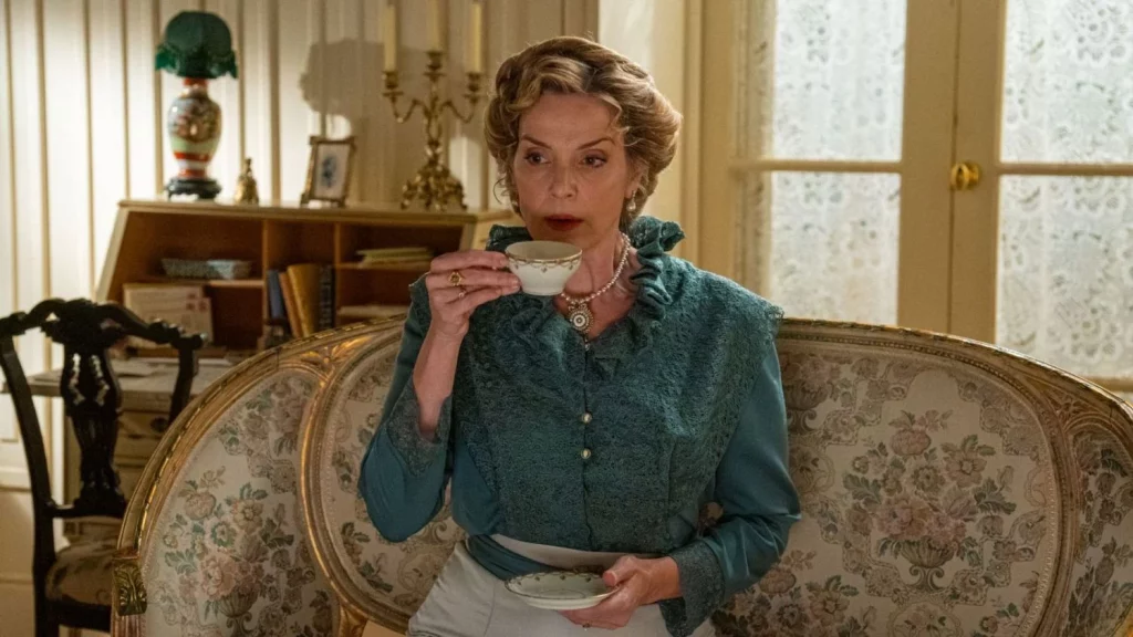 De una serie juvenil de Antena 3 a 'La Promesa': el nuevo actor de la serie de época 52 Las tramas principales de La Promesa están dando mucho de qué hablar. Imagen de: RTVE.es