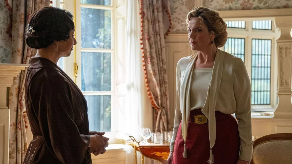 Leocadia avanza hacia su plan de destruir a Cruz