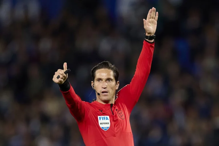 Munuera Montero sale de la nevera para el decisivo Atlético - FC Barcelona