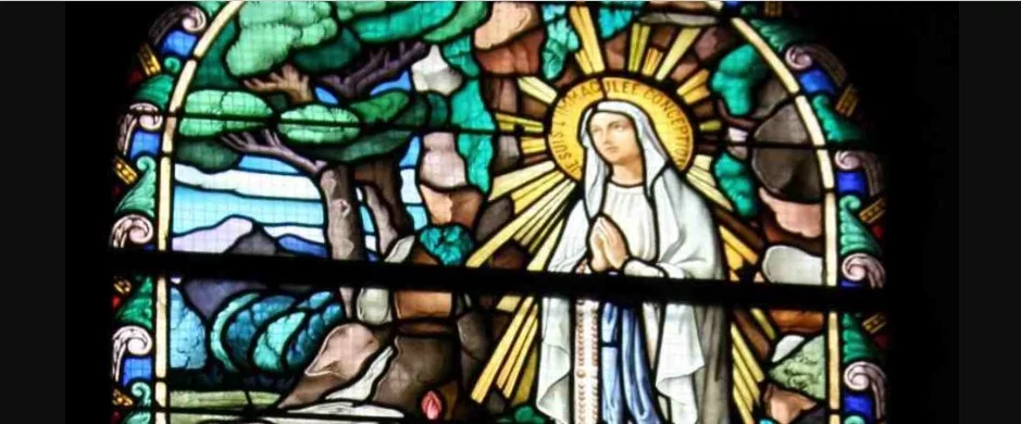 Nuestra Señora de Lourdes y sus apariciones