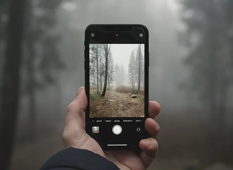 Tienes desactivado el 'modo Dios' de la cámara de tu smartphone y por eso no le sacas partido a tus fotos