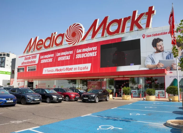 Regala un smartphone por San Valentín con las increíbles ofertas de MediaMarkt