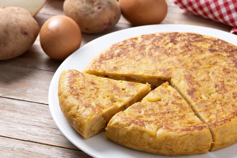 La OCU confirma que la mejor tortilla de patata para microondas está en El Corte Inglés, no en Mercadona