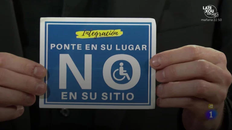 Un regalo inusual para David Barranco en ‘La Revuelta'. Imagen: MSN - 20Minutos