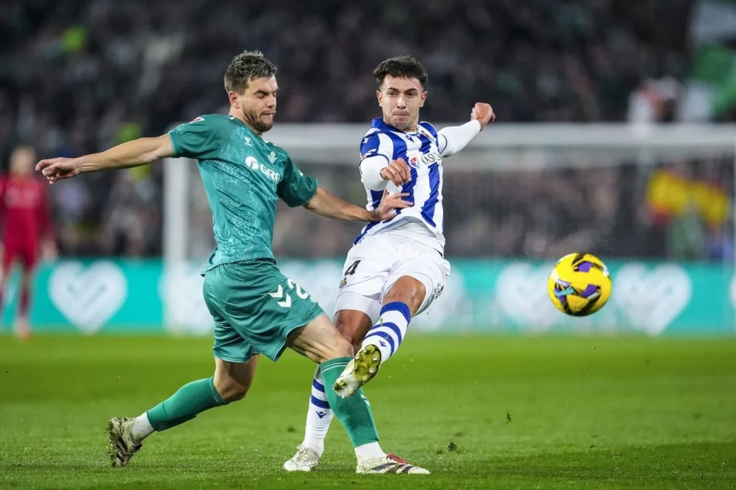 Xabi Alonso quiere paralizar el fichaje de Zubimendi por el Arsenal. Fuente: Agencias