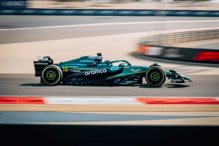 ¿Cómo es el nuevo Aston Martin AMR25? Las opciones de Fernando Alonso