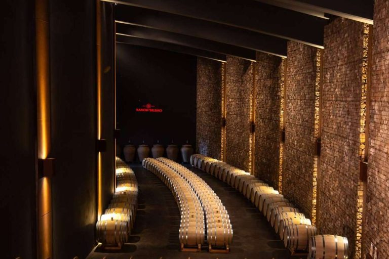 Ramón Bilbao reinventa la experiencia enoturística con un nuevo concepto premium dedicado a estimular los sentidos