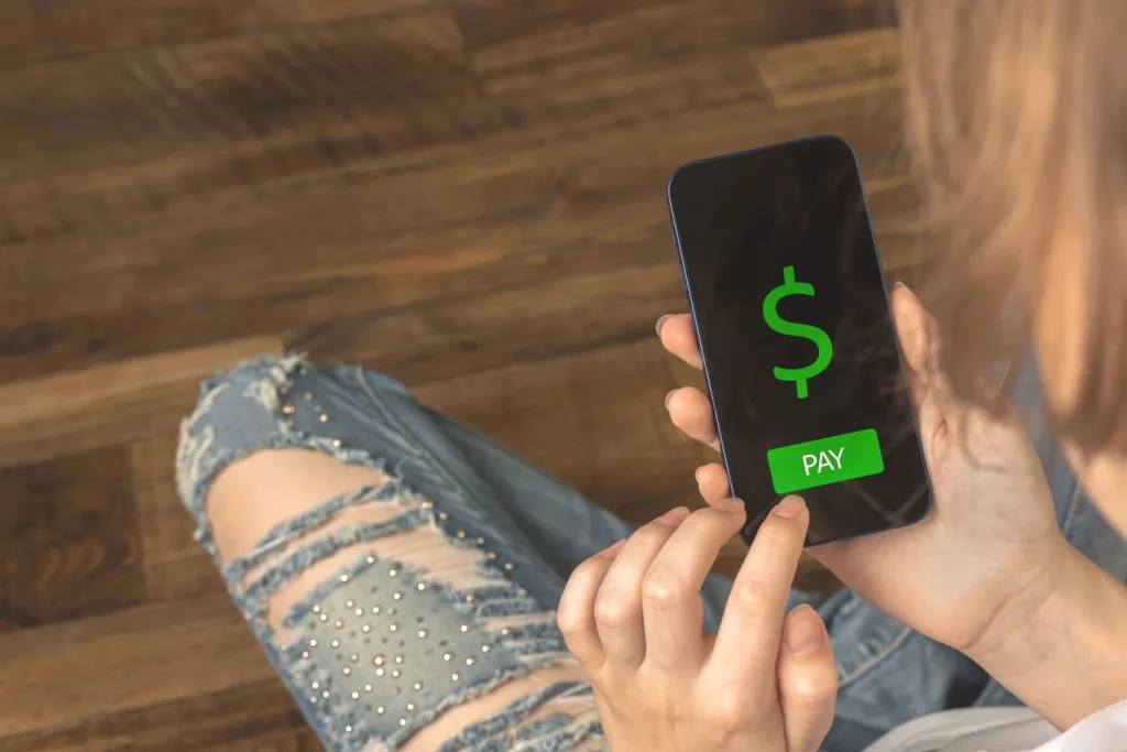 El "spoofing" ya es un peligro en España, así roban tu dinero sin que lo notes 3 CONSECUENCIAS FINANCIERAS Y RIESGOS PARA LOS CONSUMIDORES