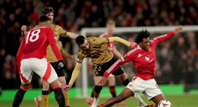 Brais Méndez vuelve lesionado de Manchester: parte médico de la Real Sociedad