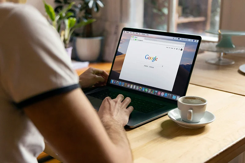 CUIDADO CON BUSCAR EL SERVICIO GOOGLE AUTHENTICATOR