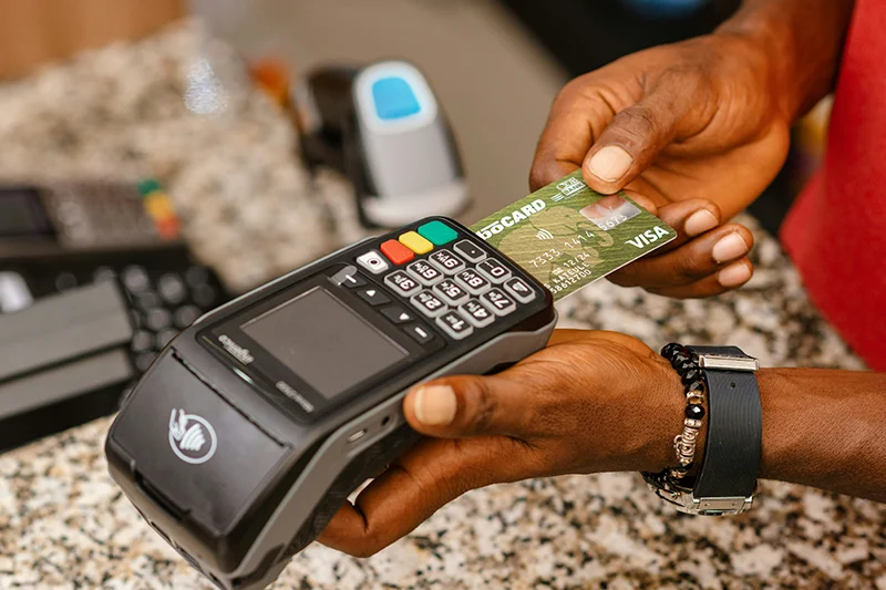 CUIDADO CON EL PIN DE TU TARJETA BANCARIA