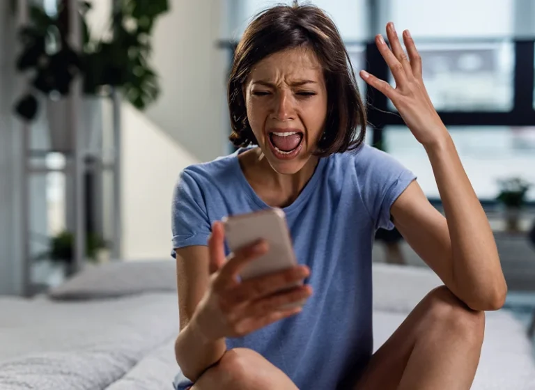 El SEPE alerta de un nuevo timo con llamadas: cualquiera puede ser víctima