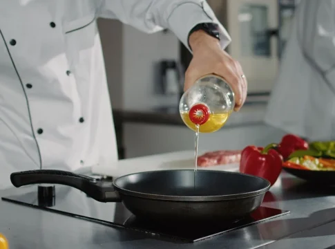 La importancia del aceite de oliva para Mercadona y para las familias españolas La importancia del aceite de oliva para Mercadona y para las familias españolas