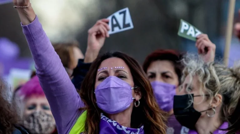 8M: Madres y mujeres, discriminadas en el acceso a la vivienda