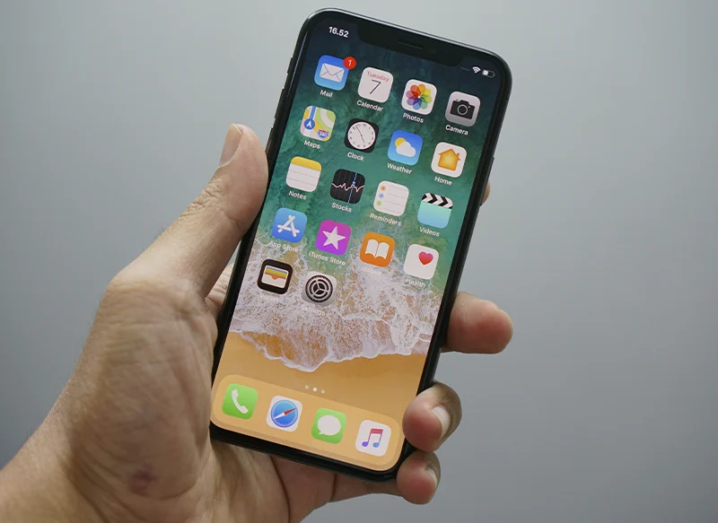 EL IPHONE SIGUE SIENDO UNO DE LOS MÁS DESEADOS