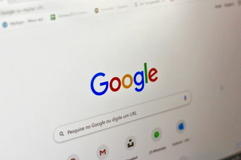 ES UN PELIGRO BUSCAR PRÉSTAMOS FÁCILES EN GOOGLE