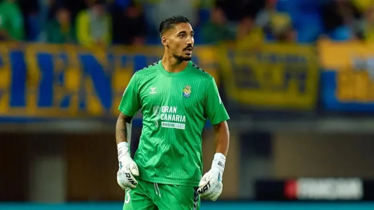 El fichaje de Álvaro Valles por el Betis se complica