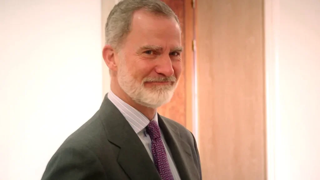 Felipe VI y Letizia juntos en una velada que reavivó rumores de tensión en la monarquía 84 Felipe VI entre el protocolo y la incomodidad