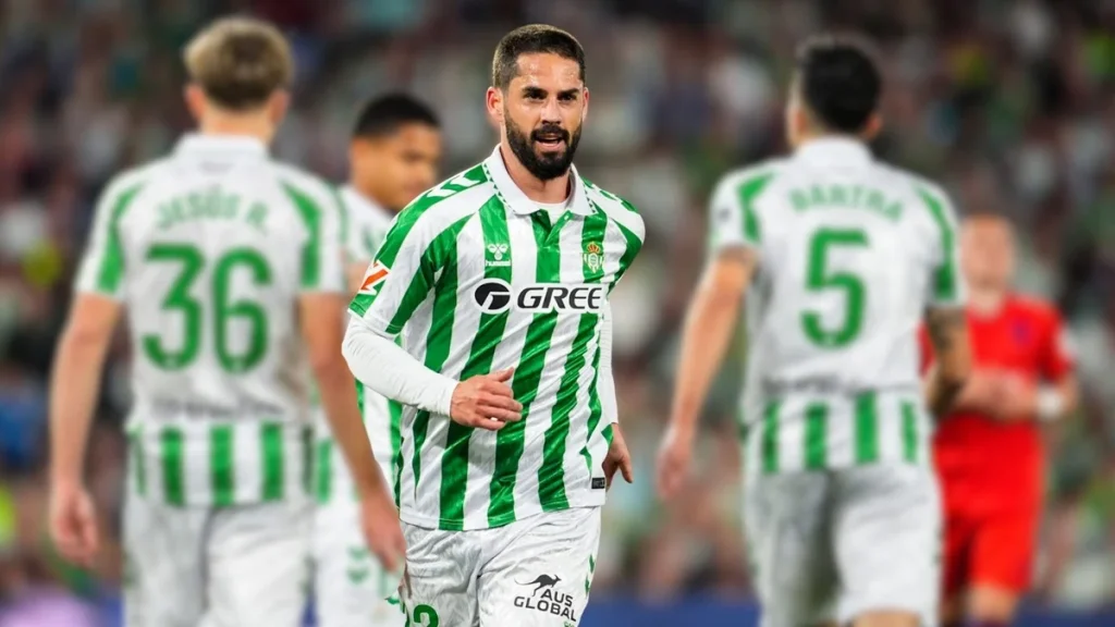 Isco entre algodones a tres días del partido de Conference League. Fuente: Agencias