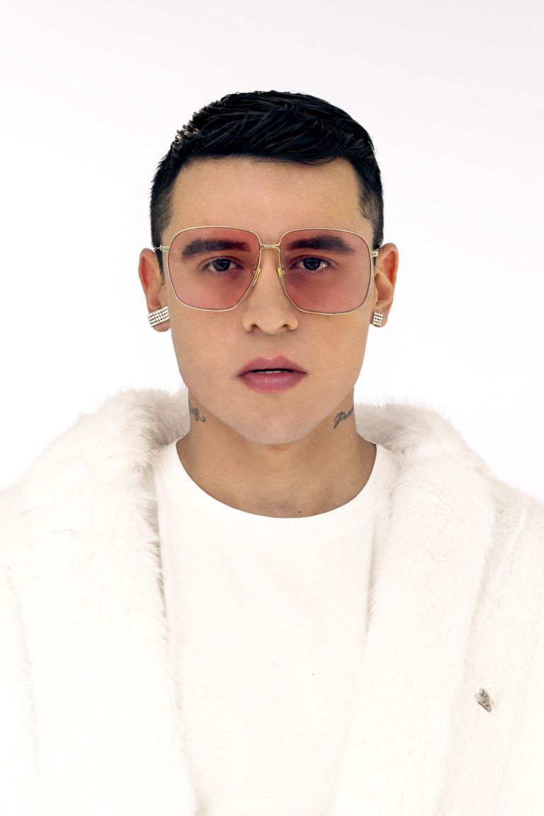 KEVIN ROLDÁN estrena 'SOLITA' tras el éxito mundial de 'Lewandowski' y anuncia su gira por España