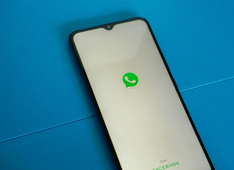 Una experta de seguridad destaca las opciones de WhatsApp que nunca debes desactivar