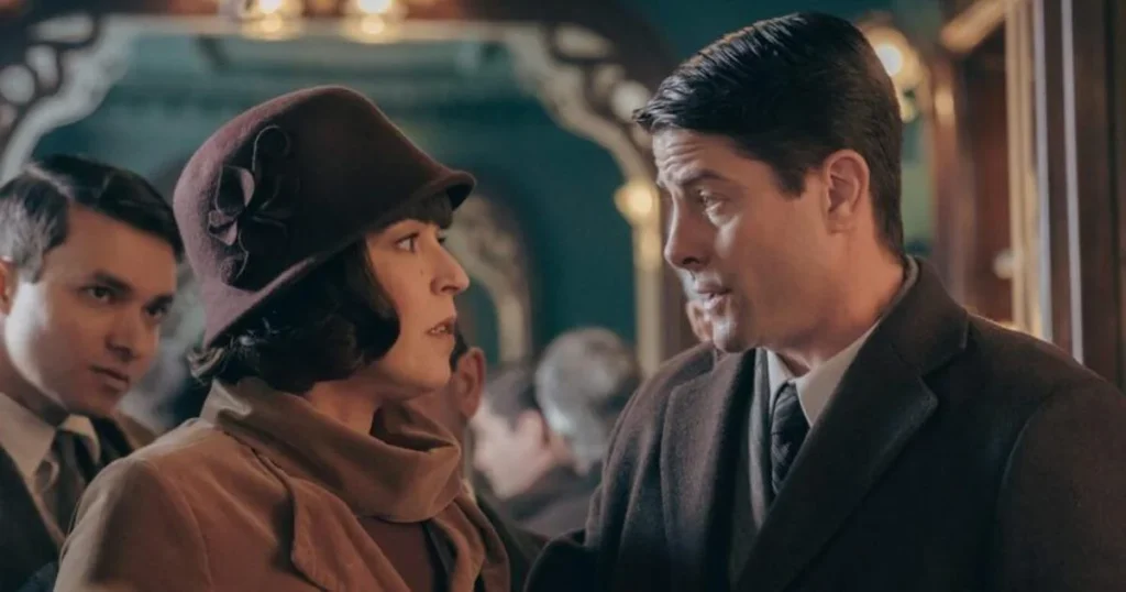 Telecinco aprovecha 'La isla de las tentaciones' para liderar con 'La Favorita 1922' 2 La Favorita 1922 1