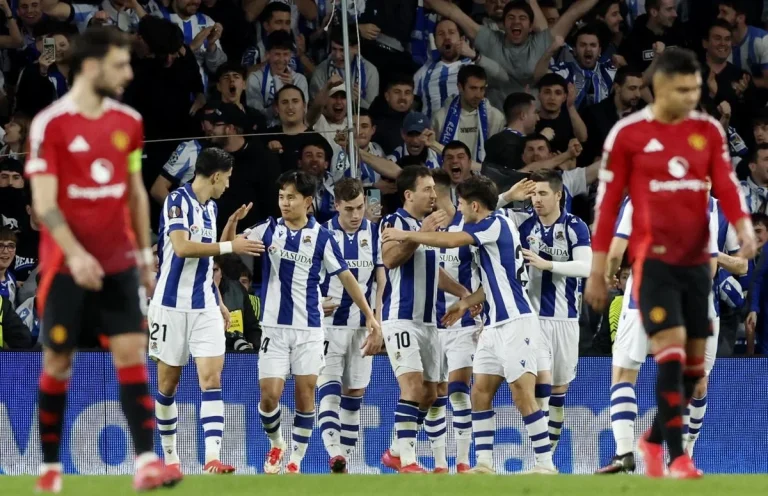 La Real Sociedad aprovecha visita a Old Trafford para llevarse un crack del United