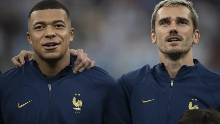 La curiosa invitación de Griezmann a Mbappé