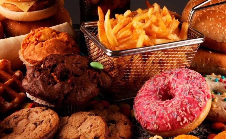 Cuidado con los alimentos ultraprocesados y la higiene