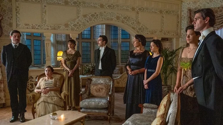 Manuel se va del palacio mientras los secretos se agitan en La Promesa  