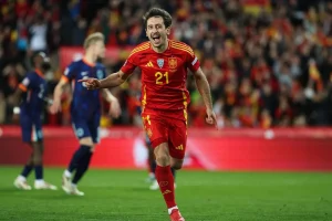 Mikel Oyarzabal quiere ser la opción número uno de Luis de la Fuente. Fuente: Agencias