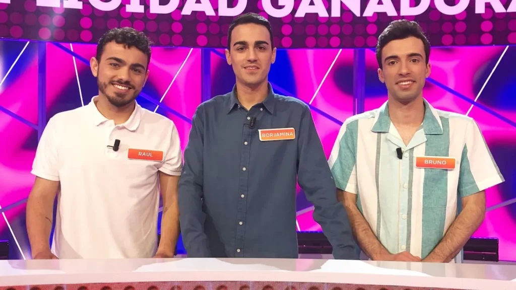 “Mozos who” fue la reacción de Borjamina en redes  