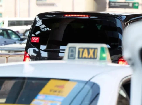 Taxistas y VTCs de Uber Cabify y Bolt Taxistas y VTCs de Uber Cabify y Bolt