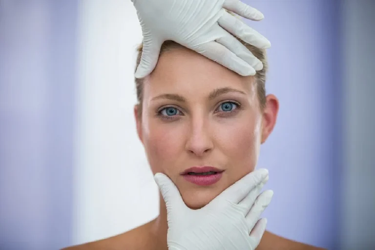 Clínica Aesophy: Excelencia en Cirugía y Medicina Estética en Málaga