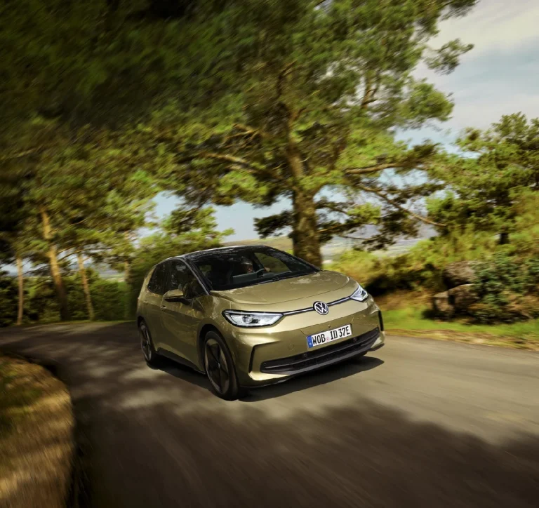 ¿Por qué cada vez más personas optan por adquirir su coche de renting? Ventajas, comparativas y oportunidades