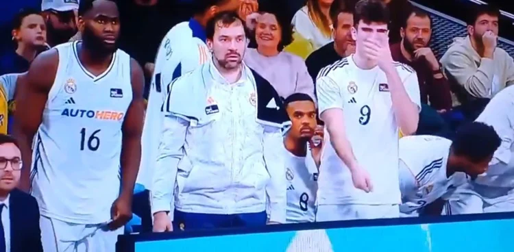 El carácter de Hugo González preocupa al Real Madrid 1 La burla de Hugo González al árbitro durante el Real Madrid de baloncesto ante la UCAM Fuente: X