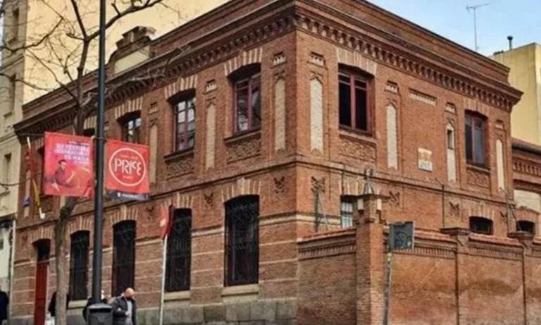 El Gobierno reabre el debate de la memoria democrática con una iniciativa en el barrio de Lavapiés