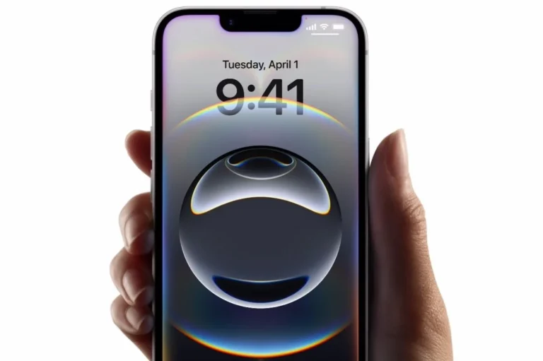 Samsung le come la tostada a Apple y las ventas de iPhone en España en el marco del MWC 2025