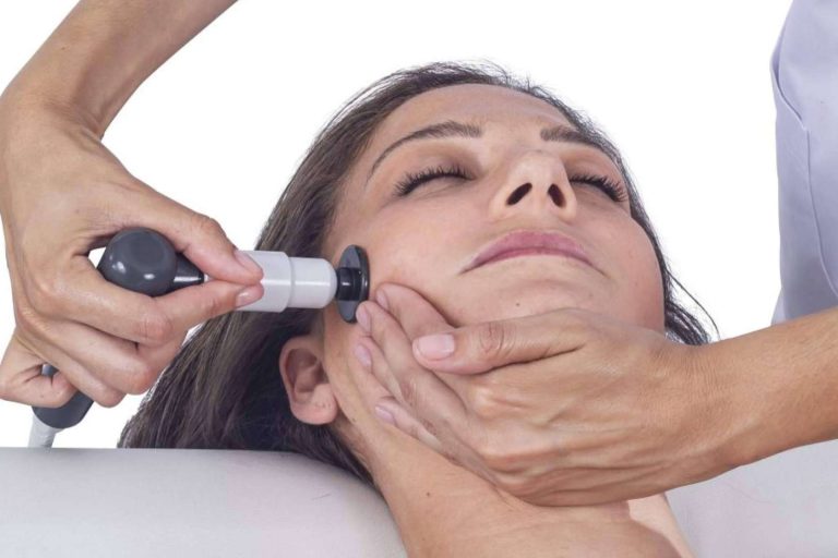 Lifting 4D, novedad mundial en rejuvenecimiento perdurable sin inyecciones