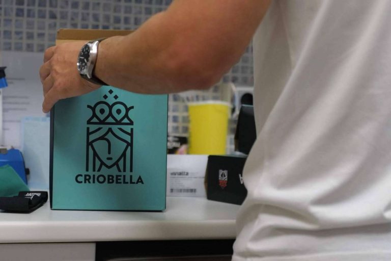 Evitar la caída del cabello en la quimioterapia es posible, pero pocos lo saben