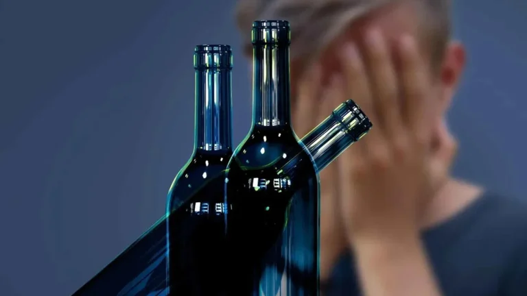 Menos publicidad y un registro de consumo: nace la nueva ley sobre alcohol y menores