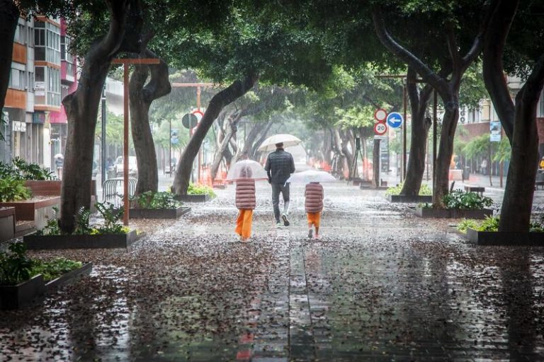 La AEMET activa la alerta meteorológica y advierta sobre Cataluña y Teruel